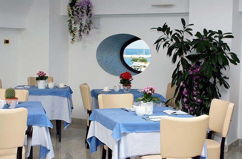 Hotel Villa Carolina Forio  ภายนอก รูปภาพ